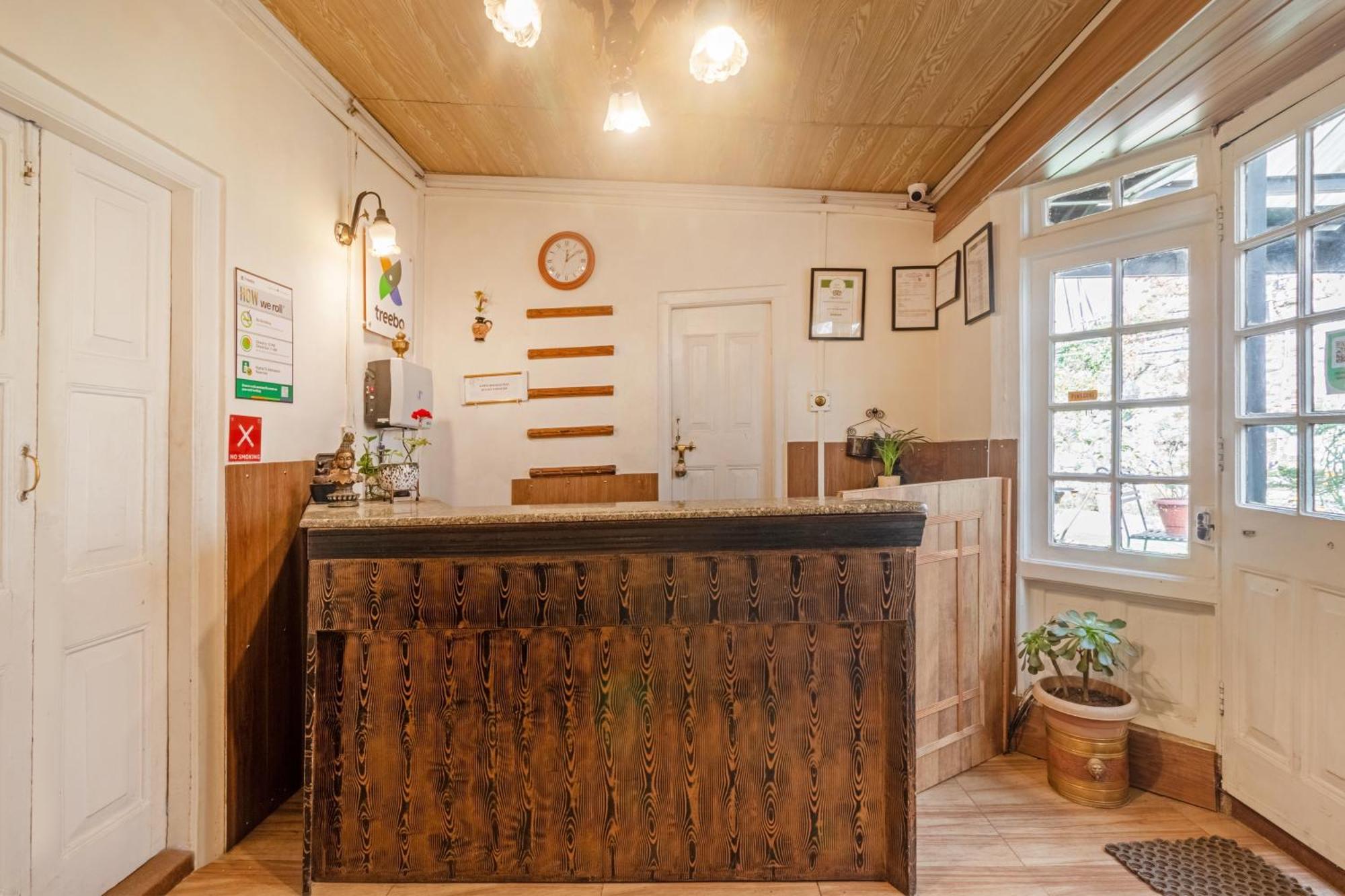 Treebo The Alpine Heritage Residency 西姆拉 外观 照片